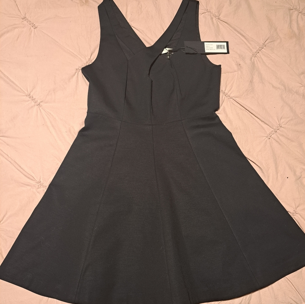 NWT Halston Heritage black crossover neck fit and flare Size 4